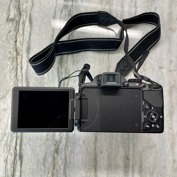 Nikon CoolPix P520 camera - Picture 4 of 9